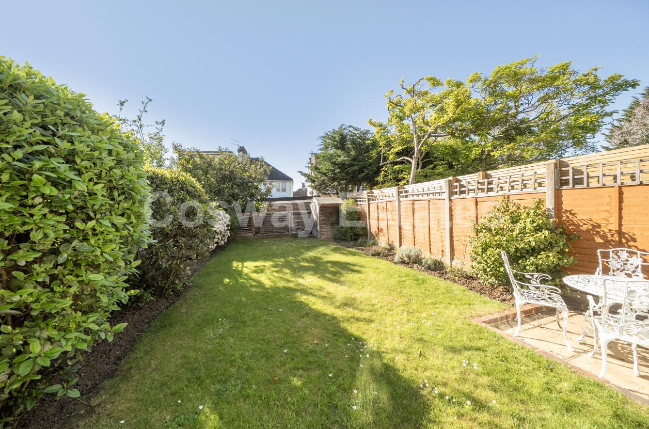 Sunnydale Gardens, Mill Hill, NW7, London